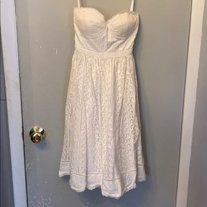 Tibi white cotton eyelet strapless dress size 2